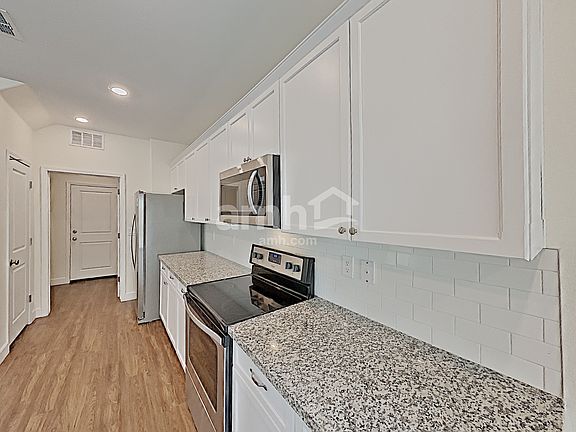 3rd image of 9283 Baylee Bay Ct