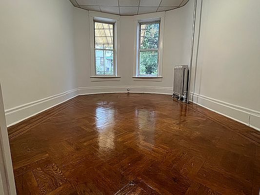 4th image of 629 54th St #1