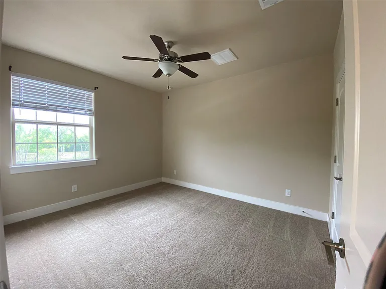 347 Madison Oaks — Photo 21