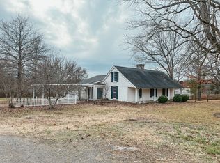 2410 Oregon Rd, Lascassas, TN 37085