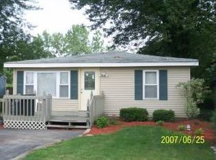 138 W Phillips Rd, Griffith, IN 46319