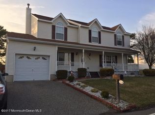 1536 Pacific Ave, Beachwood, NJ