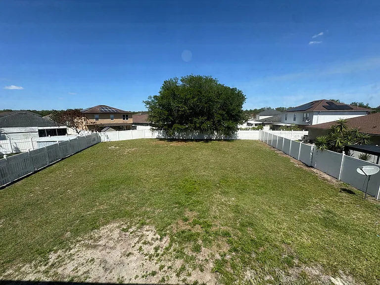 11718 Pethrick Dr — Photo 30