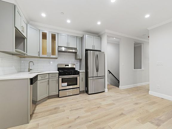 3rd image of 48-38 42nd St #3