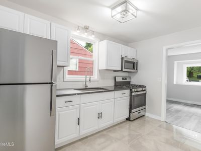 3 Burke Ave, Pittsfield, MA, 01201