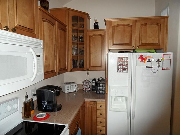 4th image of 1633 E Lakeside Dr Unit 148