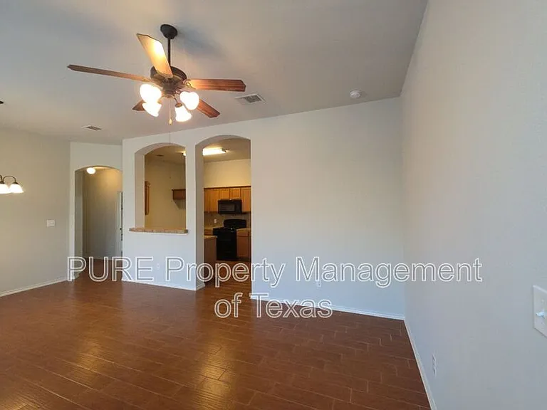 1504 Muirfield Bend Dr #A — Photo 14
