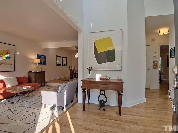 2nd image of 4205 Peachway Dr