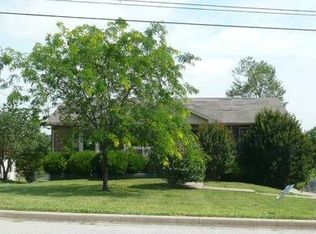 921 Lindsey Dr, Clarksville, TN