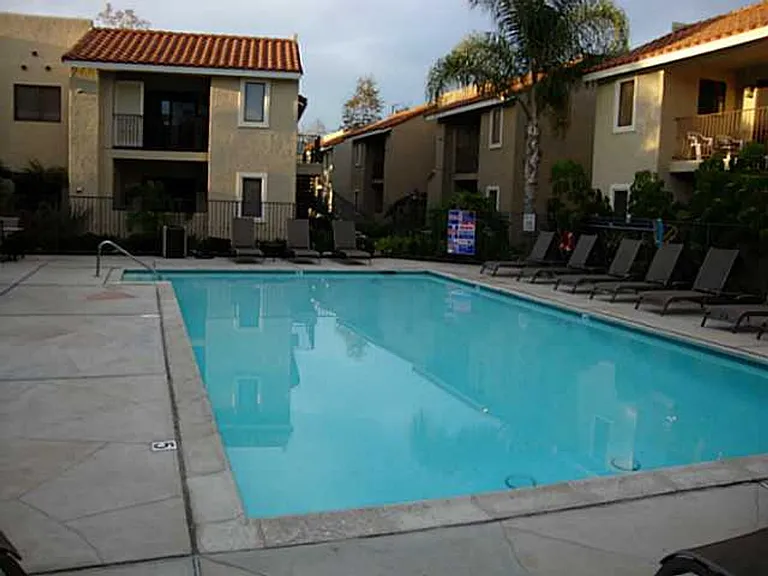 10182 Camino Ruiz #62 — Photo 7