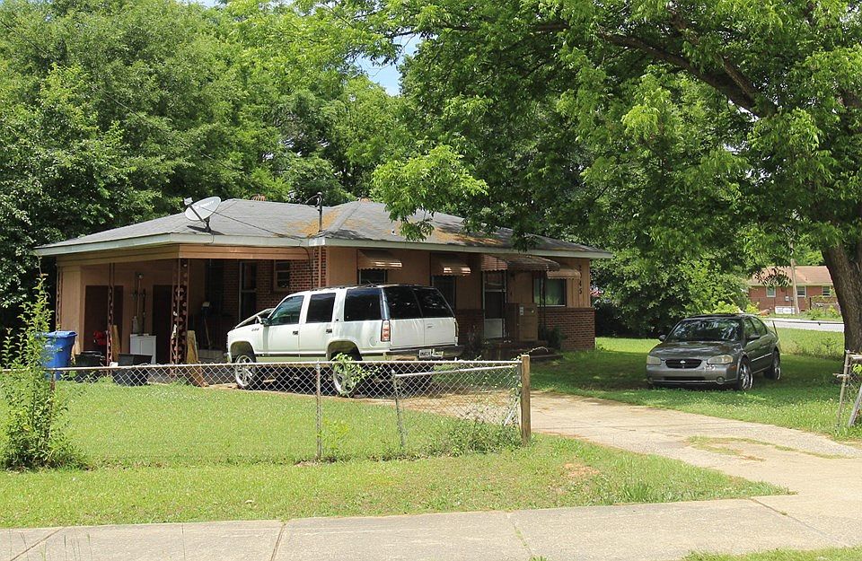 2nd image of 2945 Knox St