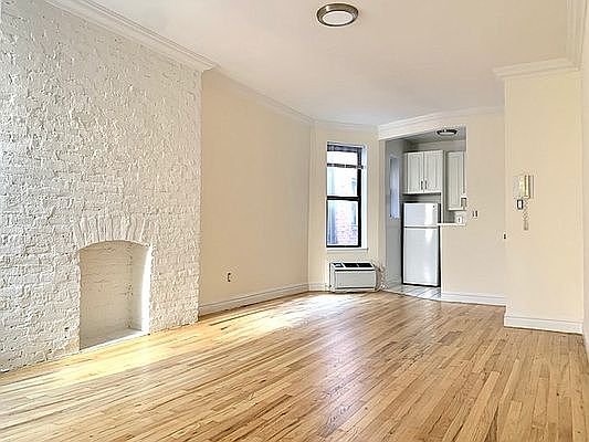 1st image of 323 E 83rd St APT 5C