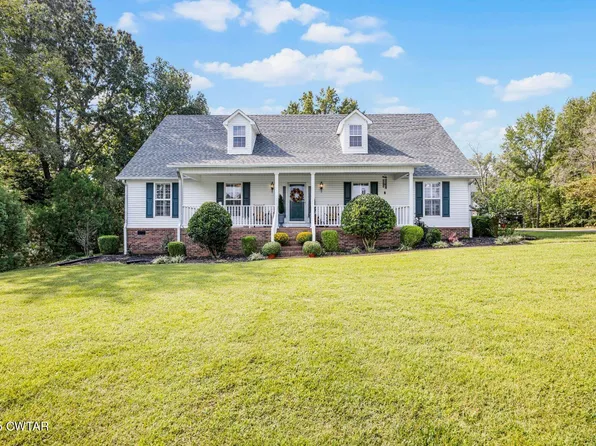 180 Lakewood Dr E, Jackson, TN 38305