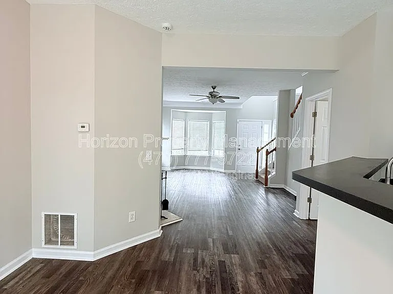59 Berkeley Pl — Photo 6