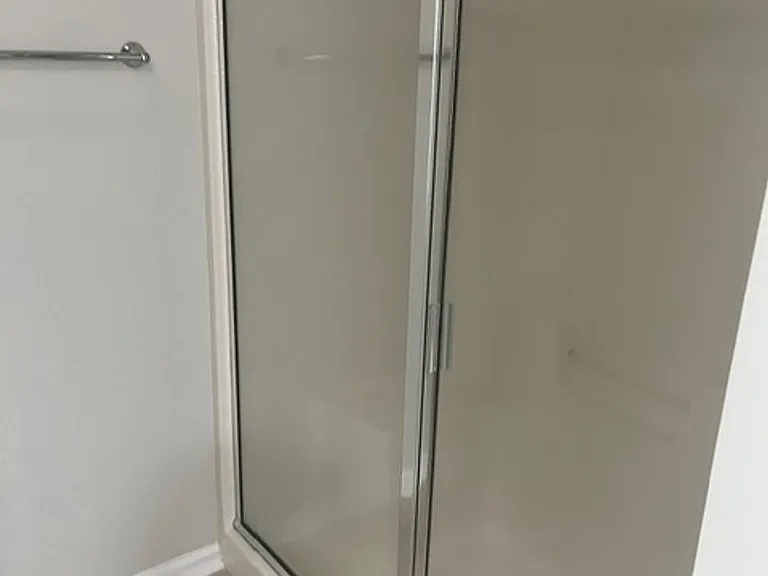 107 Ventura Pl — Photo 5