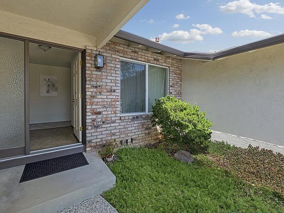 3rd image of 3773 Woodbark Ct