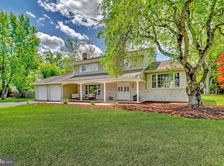 10 Manor Ridge Dr, Princeton Junction, NJ 08550