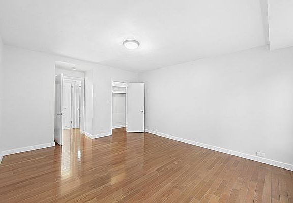 5th image of 400 E 57th St APT 17B