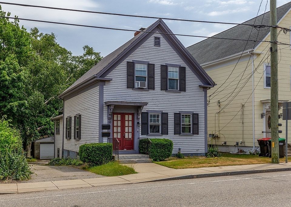 1st image of 10 Samoset St