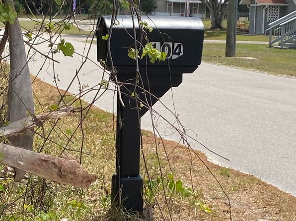 104 EWERS Road, Crescent City, FL 32112