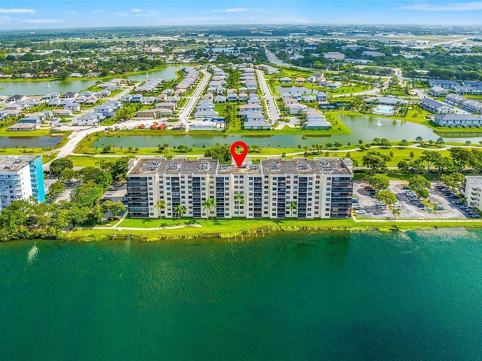 1st image of 105 Lake Emerald Drive #711