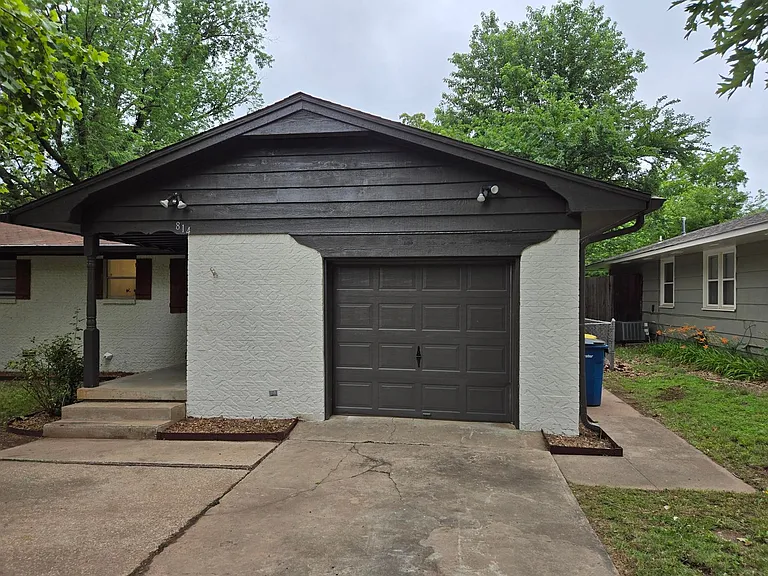 814 S McFarland St — Photo 3
