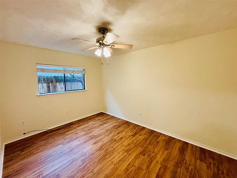 13007 Amarillo Ave — Photo 8