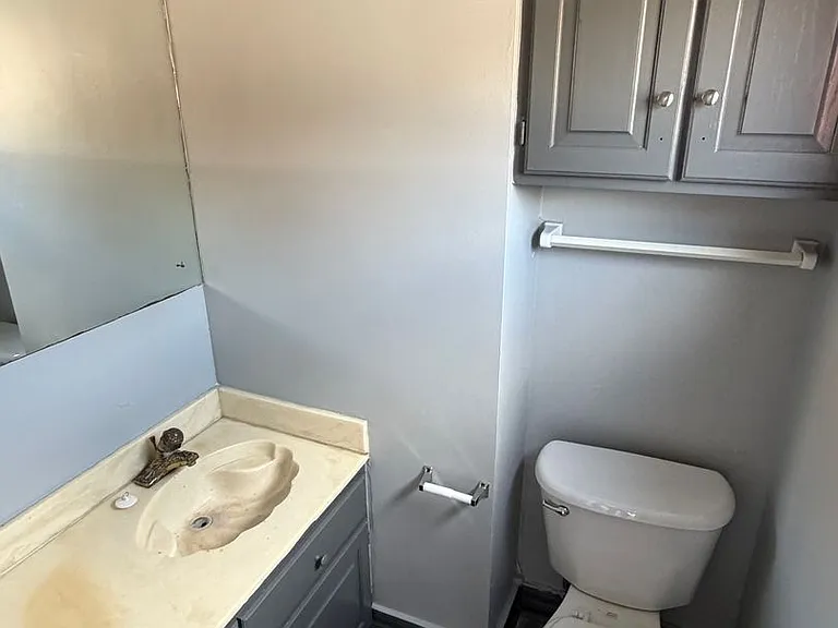 3502 Leavenworth St — Photo 16