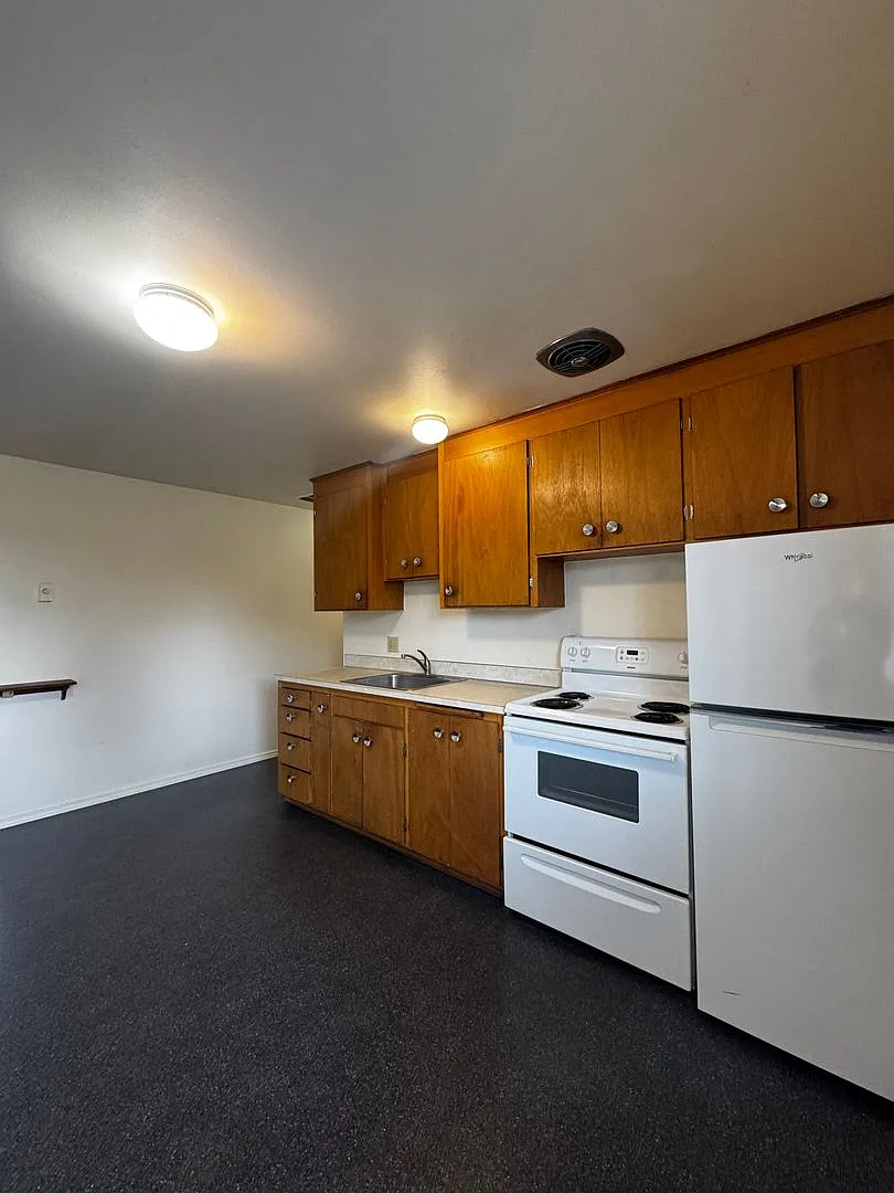 Shawnee Apartments — Photo 4