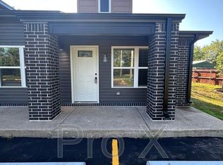 1639 Arkansas St #101, Rogers, AR 72756
