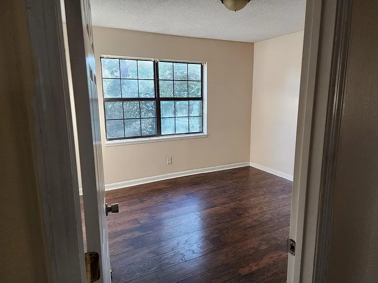 1408 Hephzibah McBean Rd — Photo 4