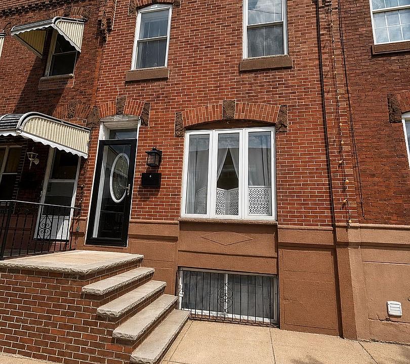 1st image of 2511 S 11th St