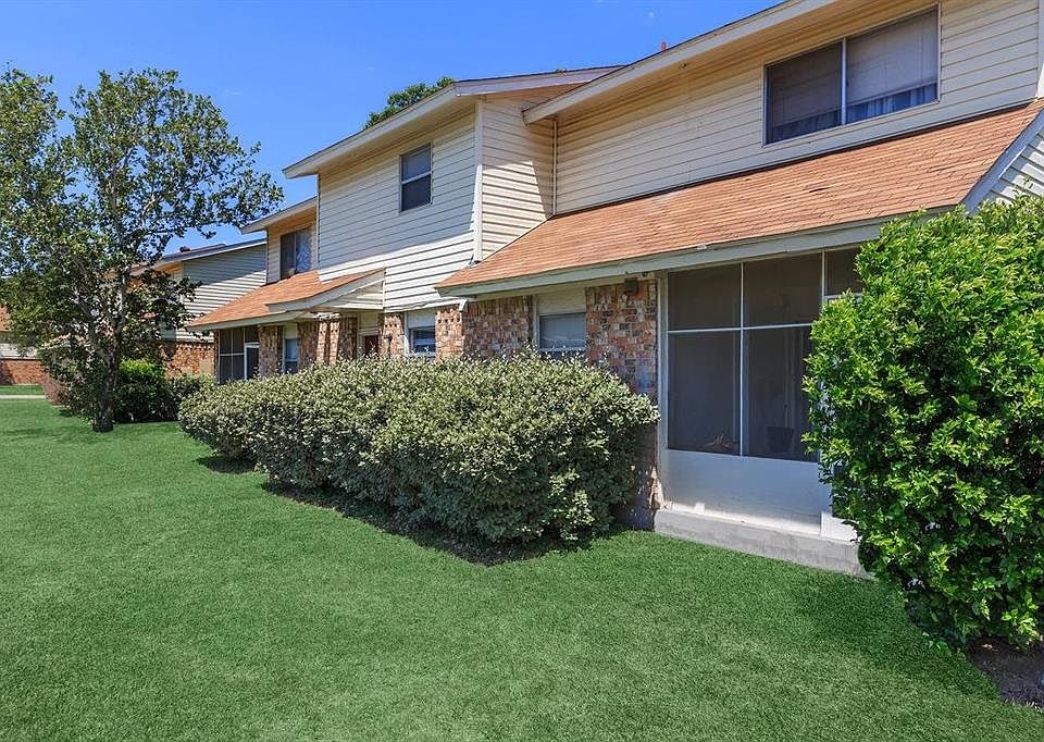 Camelot Apartments 2001 Slayden St Brownwood TX Zillow