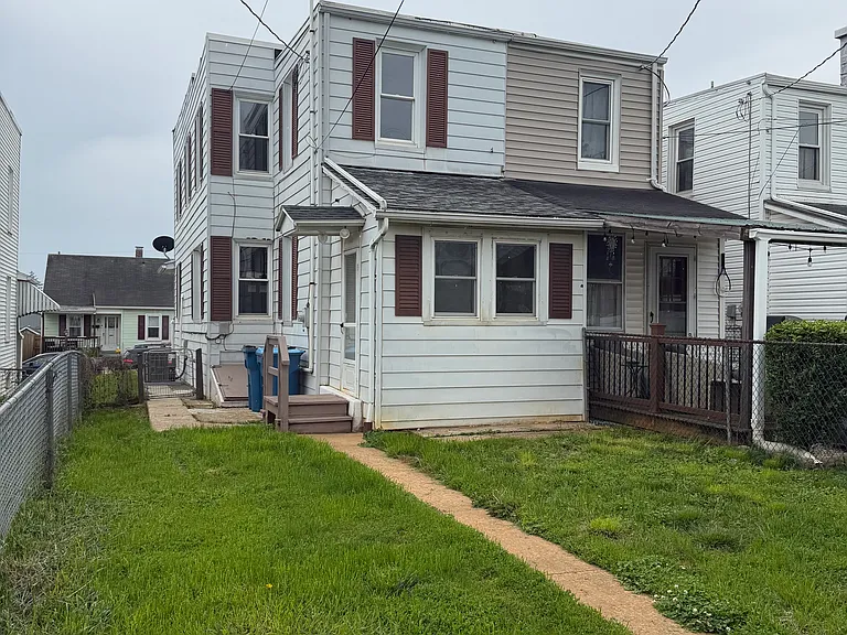 1741 Orange St — Photo 11