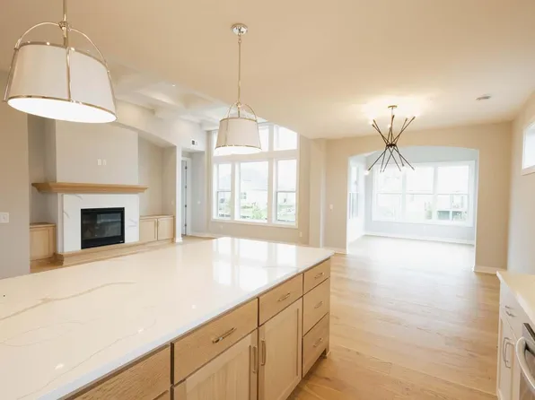 7410 Elm Ln, Hamel, MN 55340