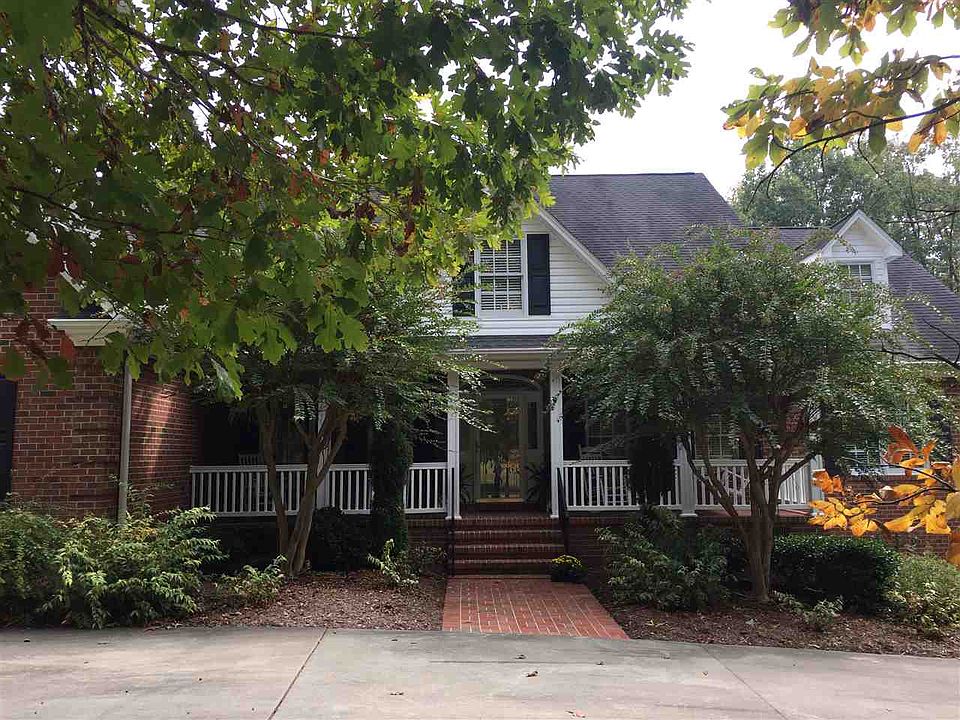 1st image of 1833 NE Allen Jarrett Dr