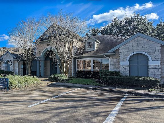 3rd image of 14723 W Oaks Plaza St APT 315