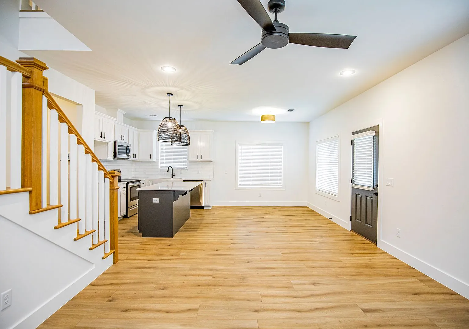 715 N. Mt. Olive Street — Photo 4