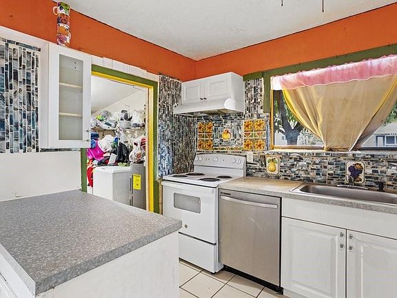 5th image of 4440 NW 37th Street