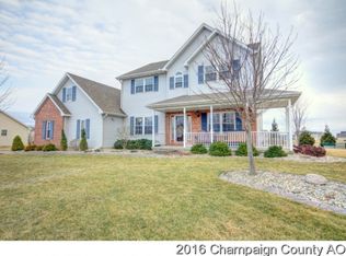 507 W Sangamon St, Fisher, IL 61843