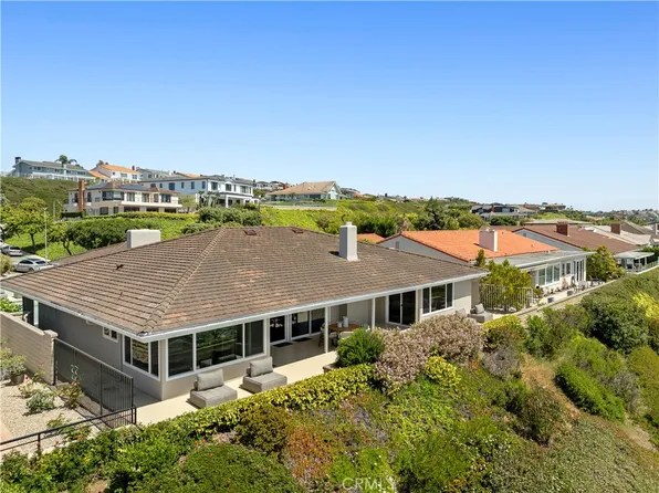 31 Carmel Bay Dr, Corona Del Mar, CA 92625