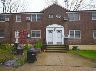 251-22 61st Ave #1, Little Neck, NY 11362