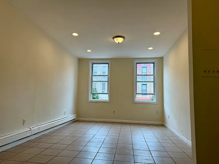 111 Rogers Ave #2 — Photo 8