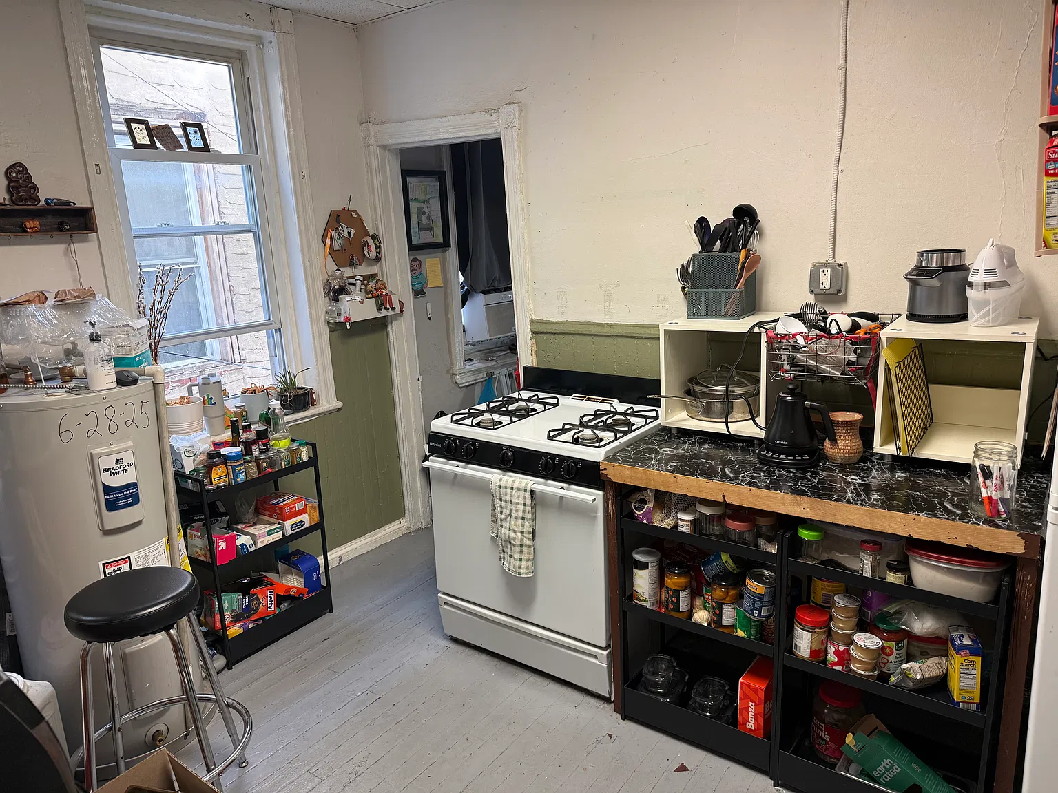 1 bed, 400 sqft, $1,029 — Photo 2
