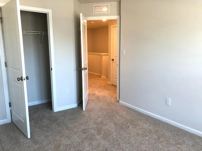 2205 Massey Ln — Photo 10