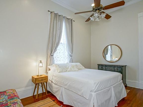 4th image of 3467 Annunciation St