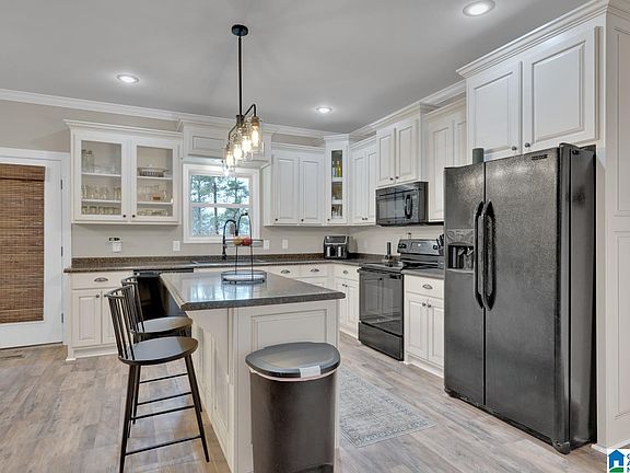 5th image of 431 Palisades Pkwy
