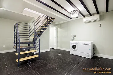 Rented by aptsandlofts.com