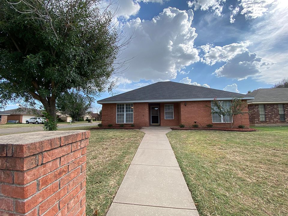 1st image of 1441 Seamans Way