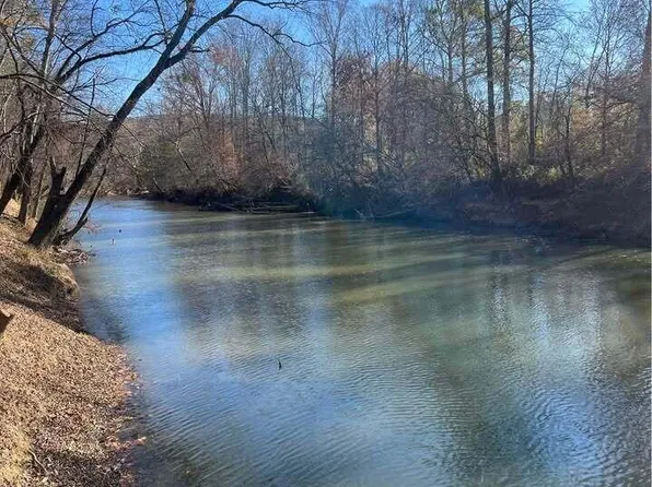 40 Evening Shaddow Dr, Jasper, TN 37347